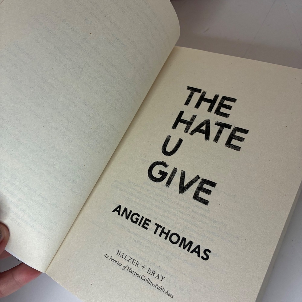 The Hate U Give Book Angie Thomas YA Kidcore Fiction Paperback Anti-Racism Guide - Picture 6 of 10